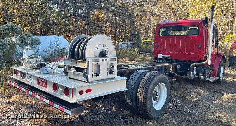 image for item EC3901 2015 Freightliner M2 truck cab and chassis