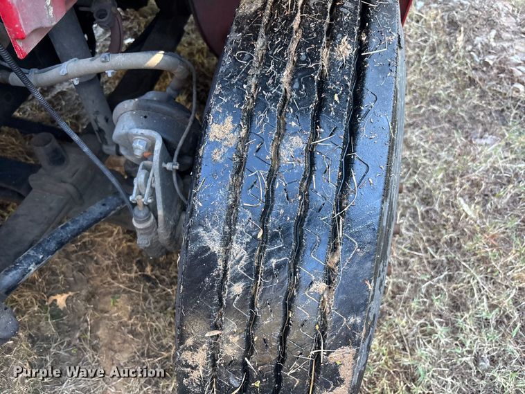 image for item EC3901 2015 Freightliner M2 truck cab and chassis