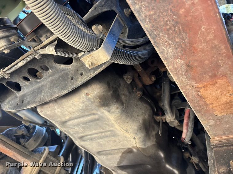 image for item EC3904 2020 International LT625 semi truck