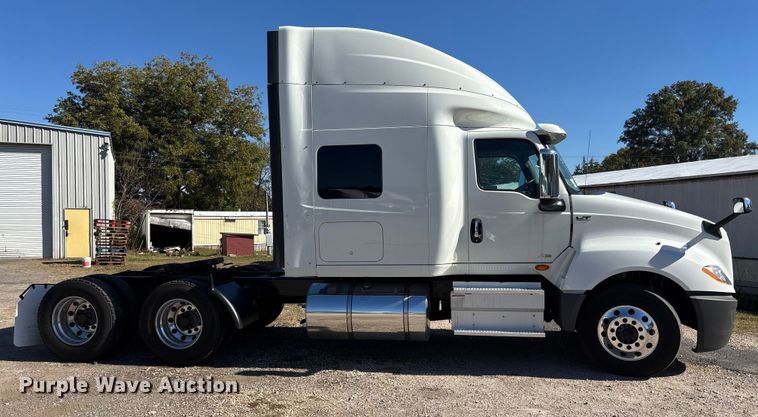 CAMIóN CAMAROTE 2020 INTERNATIONAL