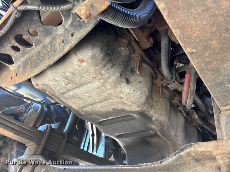 image for item EC3906 2020 International LT625 semi truck