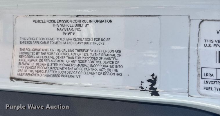 image for item EC3906 2020 International LT625 semi truck