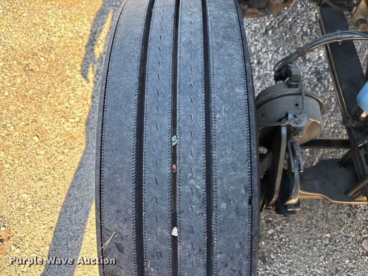 image for item EC3907 2020 International LT625 semi truck