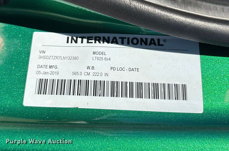 image for item EC3907 2020 International LT625 semi truck