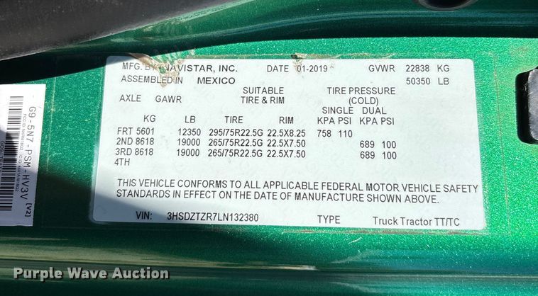 image for item EC3907 2020 International LT625 semi truck