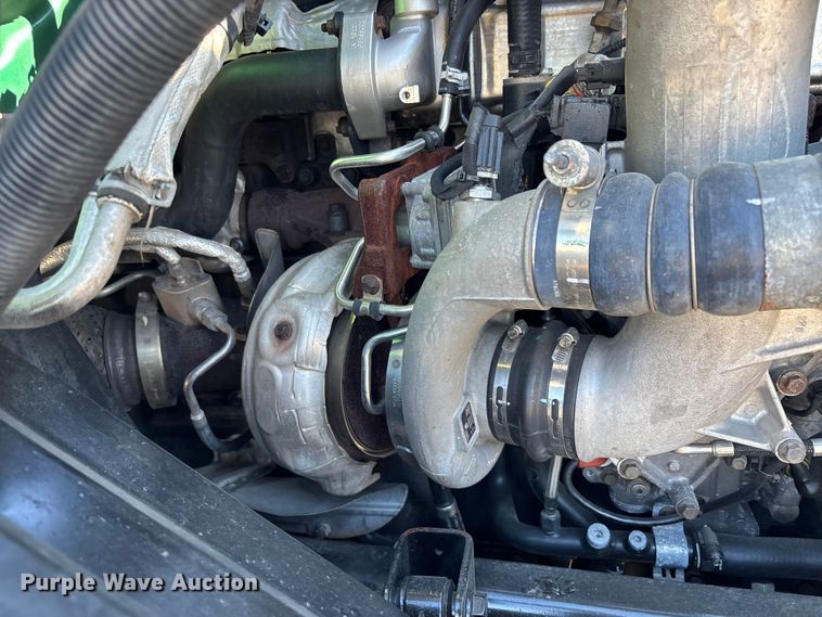 image for item EC3908 2020 International LT625 semi truck