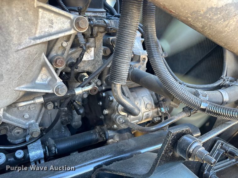 image for item EC3908 2020 International LT625 semi truck