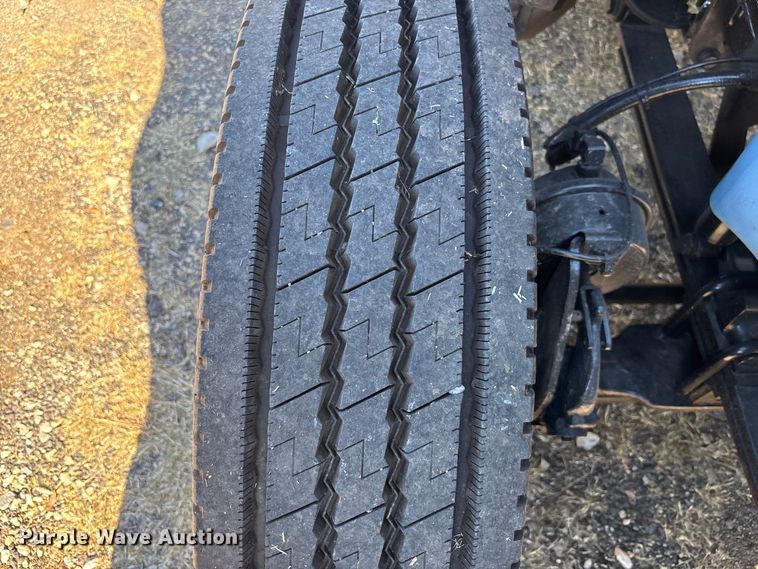 image for item EC3908 2020 International LT625 semi truck