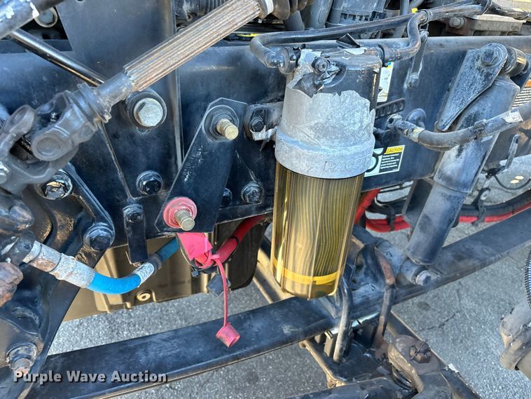 image for item EC3912 2019 Kenworth T680 semi truck