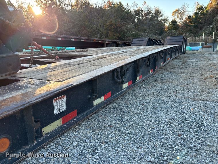 image for item EC3916 2007 PITTS LB52-24HD lowboy equipment trailer