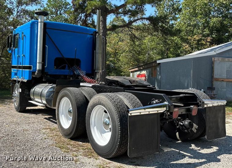 image for item ED2269 1978 Kenworth K100C semi truck