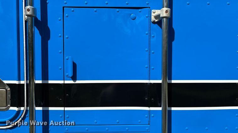 image for item ED2269 1978 Kenworth K100C semi truck