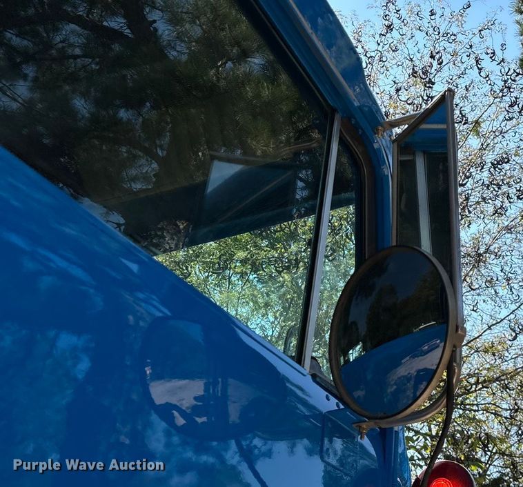 image for item ED2269 1978 Kenworth K100C semi truck