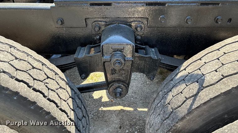 image for item ED2269 1978 Kenworth K100C semi truck