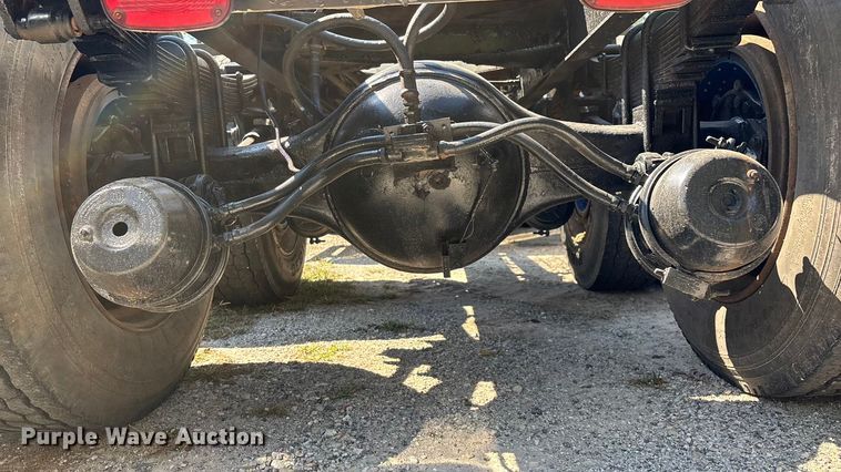 image for item ED2269 1978 Kenworth K100C semi truck