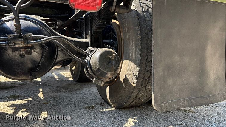 image for item ED2269 1978 Kenworth K100C semi truck