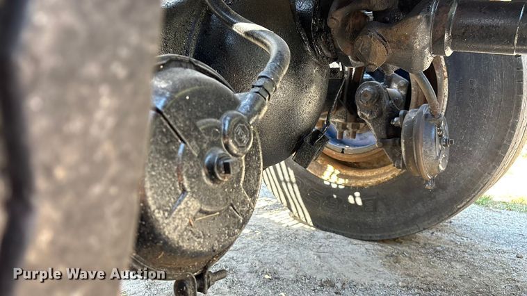 image for item ED2269 1978 Kenworth K100C semi truck