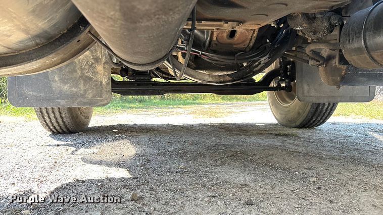 image for item ED2269 1978 Kenworth K100C semi truck