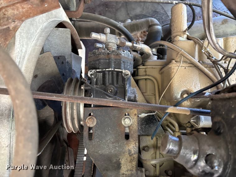 image for item ED2269 1978 Kenworth K100C semi truck