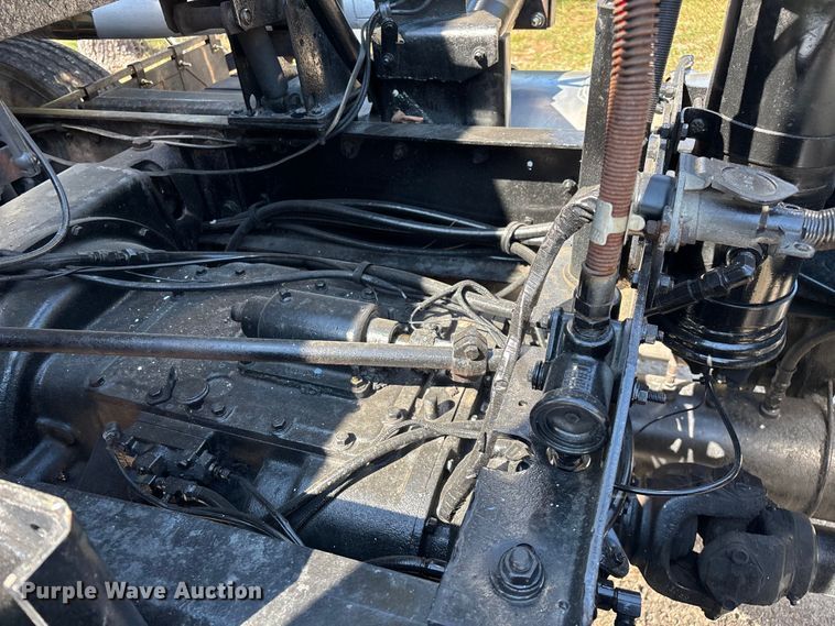 image for item ED2269 1978 Kenworth K100C semi truck