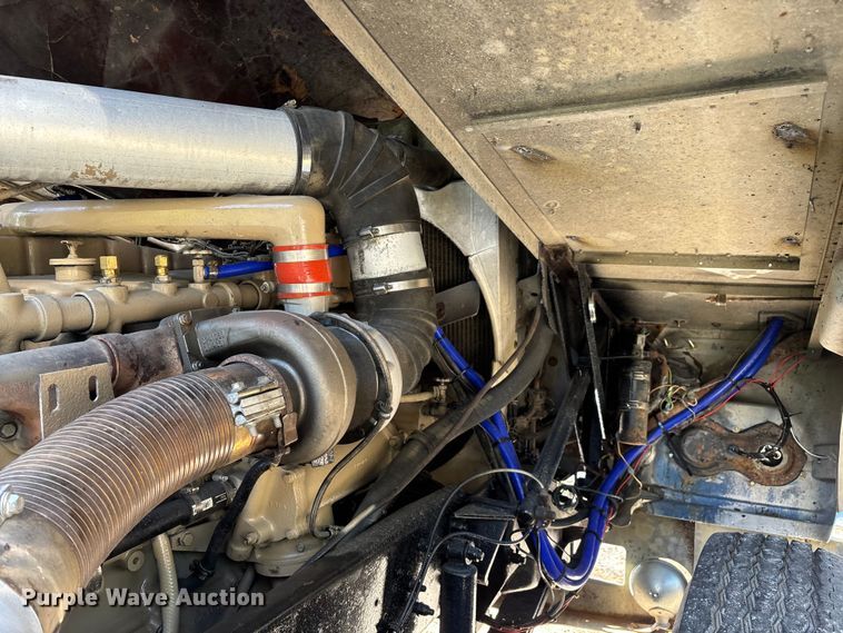 image for item ED2269 1978 Kenworth K100C semi truck