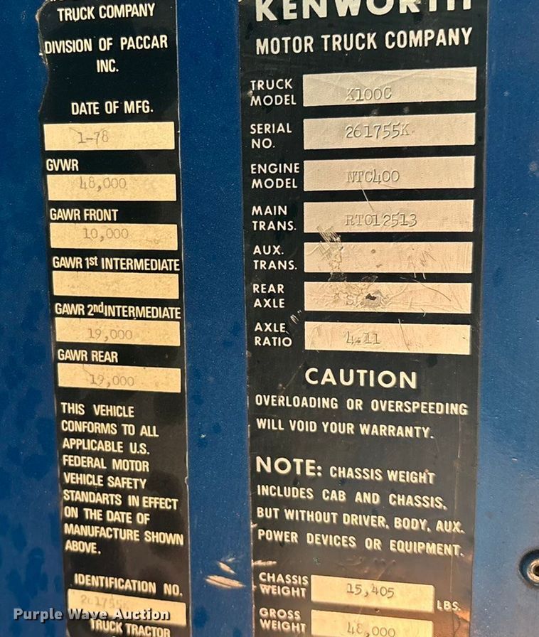 image for item ED2269 1978 Kenworth K100C semi truck