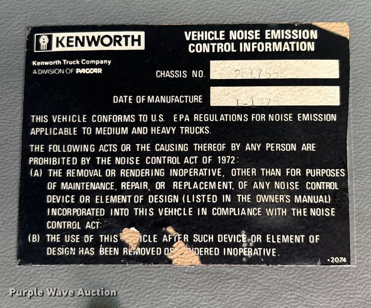 image for item ED2269 1978 Kenworth K100C semi truck