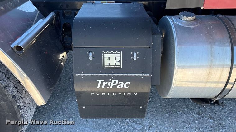 image for item ED2317 2021 Kenworth T680 semi truck