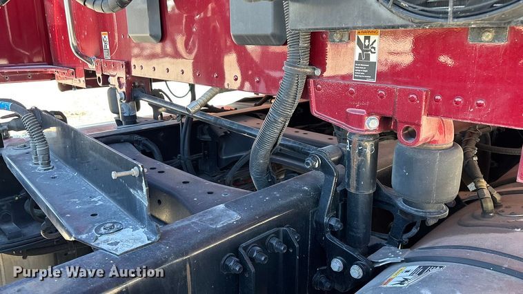 image for item ED2317 2021 Kenworth T680 semi truck