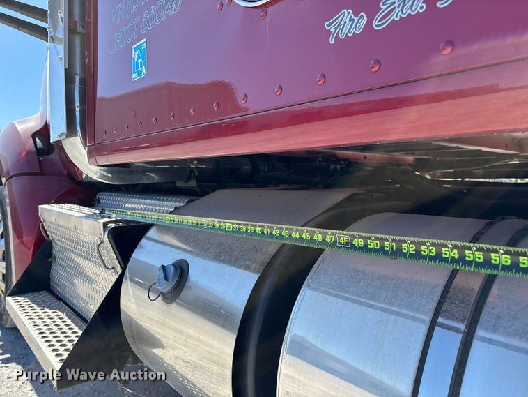 image for item ED2317 2021 Kenworth T680 semi truck