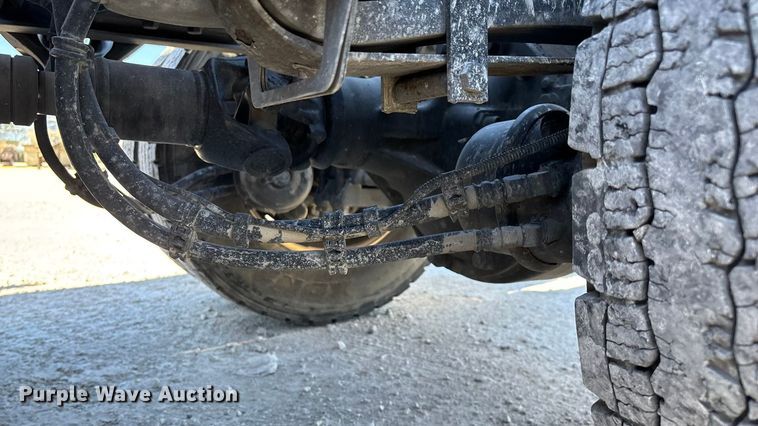 image for item ED2317 2021 Kenworth T680 semi truck