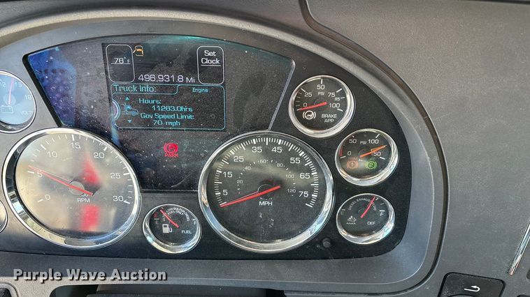 image for item ED2317 2021 Kenworth T680 semi truck