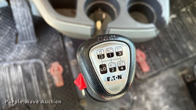 image for item ED2317 2021 Kenworth T680 semi truck