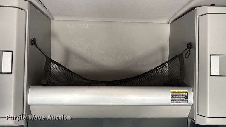 image for item ED2317 2021 Kenworth T680 semi truck