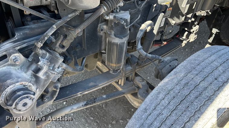 image for item ED2317 2021 Kenworth T680 semi truck