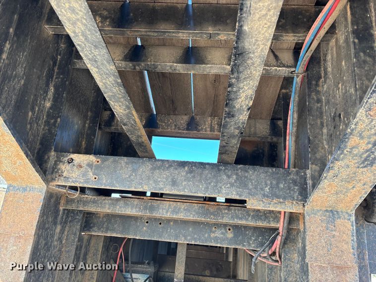 image for item ED2336 2014 Kaufman drop deck equipment trailer