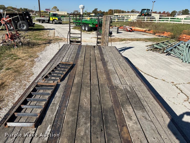 image for item ED2336 2014 Kaufman drop deck equipment trailer