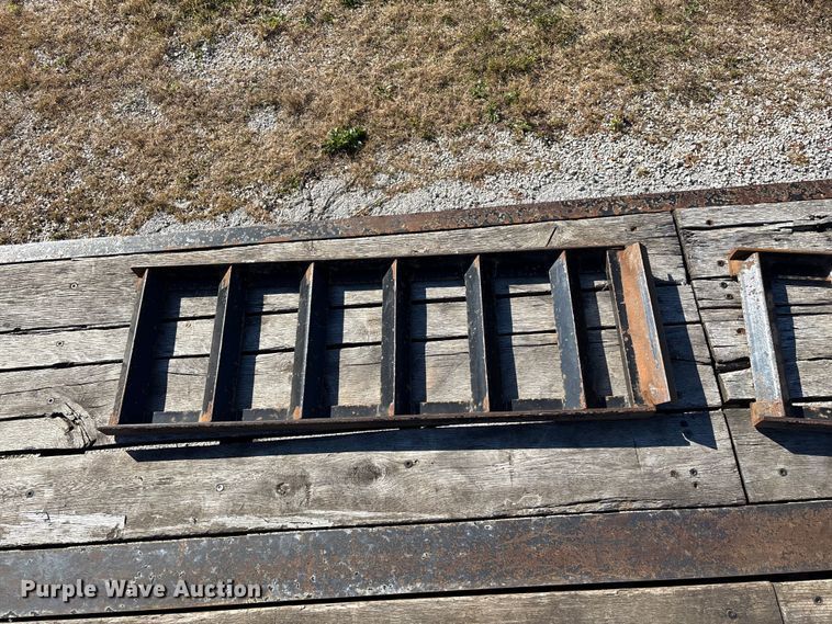 image for item ED2336 2014 Kaufman drop deck equipment trailer