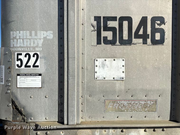 image for item ED2347 1973 Fruehauf dry van trailer