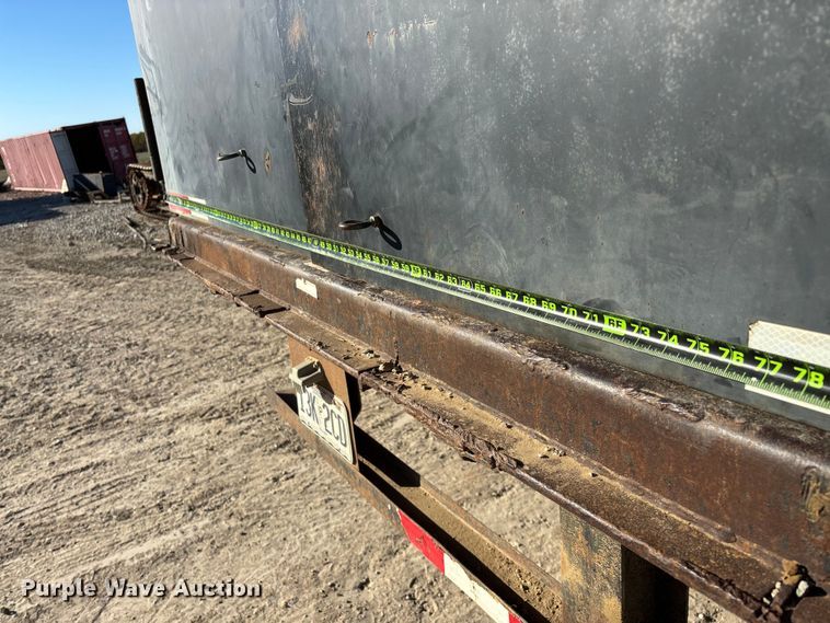 image for item ED2347 1973 Fruehauf dry van trailer