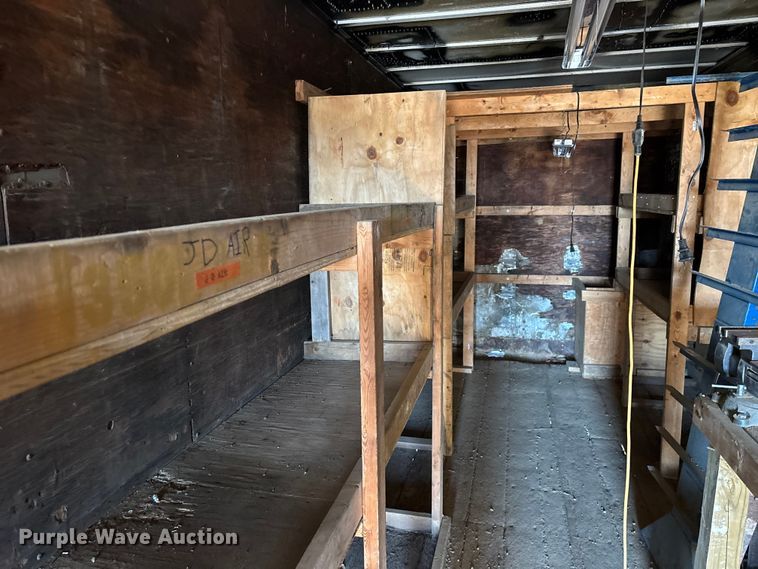 image for item ED2347 1973 Fruehauf dry van trailer