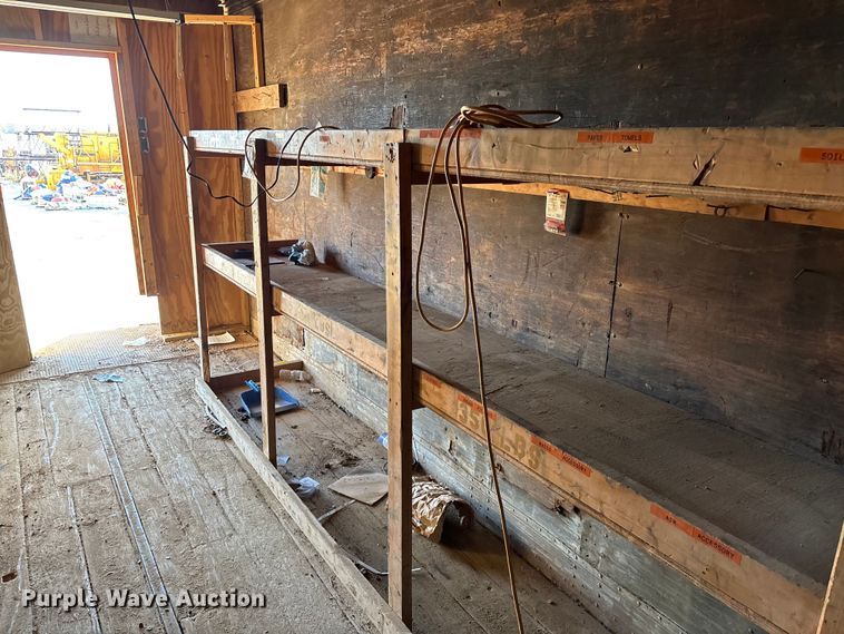 image for item ED2347 1973 Fruehauf dry van trailer