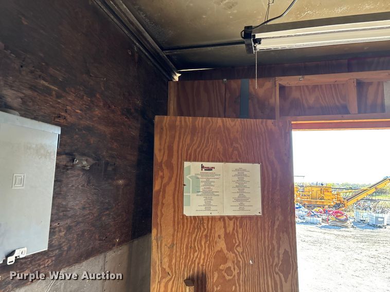 image for item ED2347 1973 Fruehauf dry van trailer