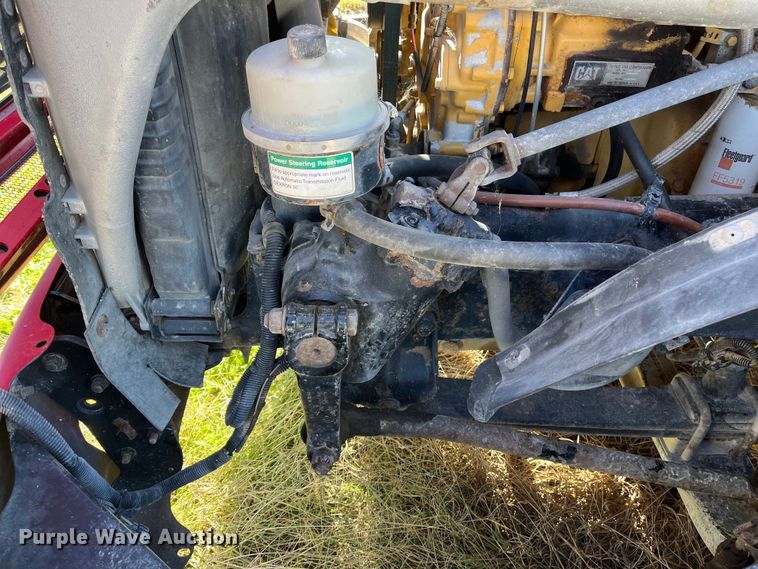 image for item ED2359 2004 Freightliner Columbia semi truck