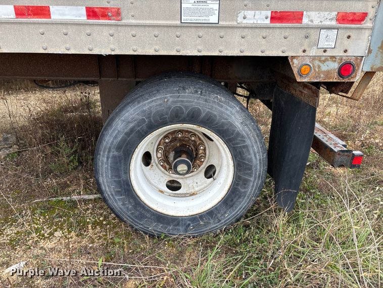 image for item ED2369 2007 Great Dane dry van trailer