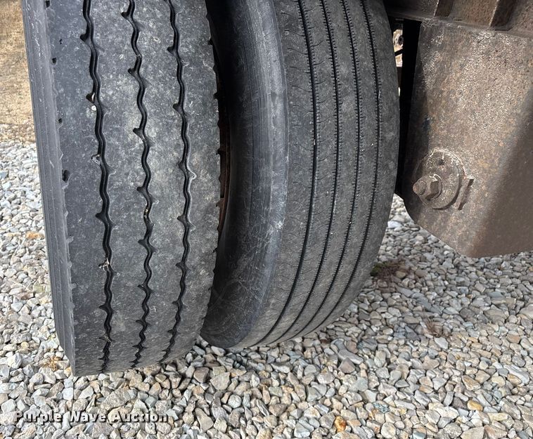 image for item ED2372 2007 Great Dane dry van trailer