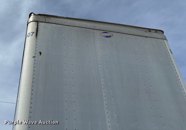 image for item ED2374 2000 Utility dry van trailer