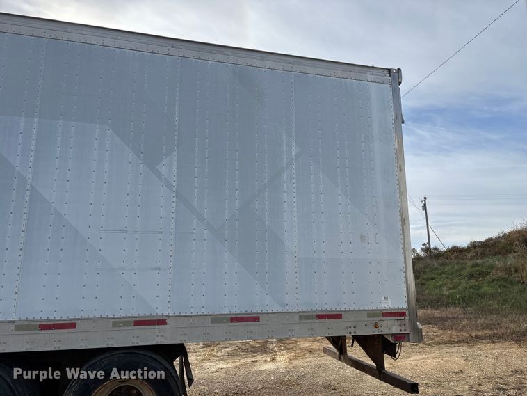 image for item ED2374 2000 Utility dry van trailer