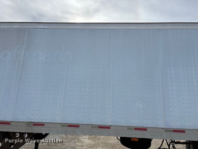 image for item ED2374 2000 Utility dry van trailer