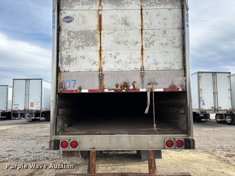 image for item ED2374 2000 Utility dry van trailer